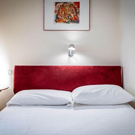 Yd Servi Suite Apt Florens Exteriör bild